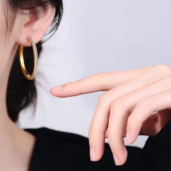 18K Gold plate 35 mm Zircon Hoop Earrings - Picture 2 of 6